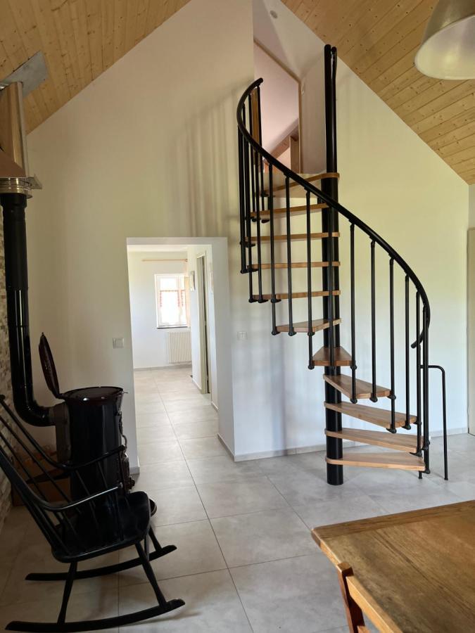 La Petite Maison Champagney ภายนอก รูปภาพ