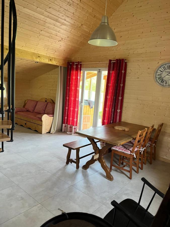 La Petite Maison Champagney ภายนอก รูปภาพ